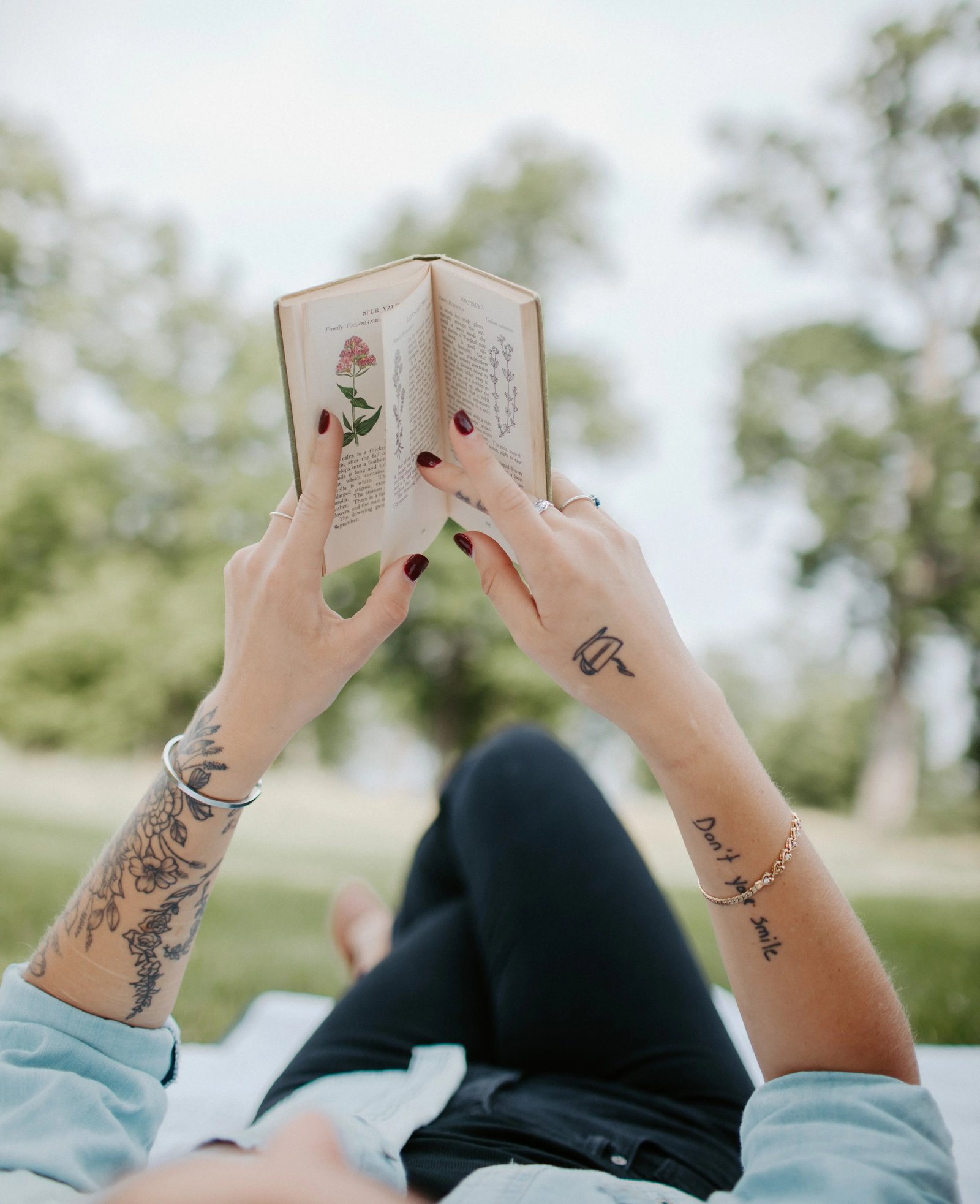 5 Unputdownable Books for the Book-lover in You!